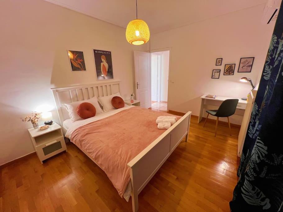Cozy Fairytal Garden Apartment, Family Friendly, Free Parking, 15 Min To Airport Athena Bagian luar foto