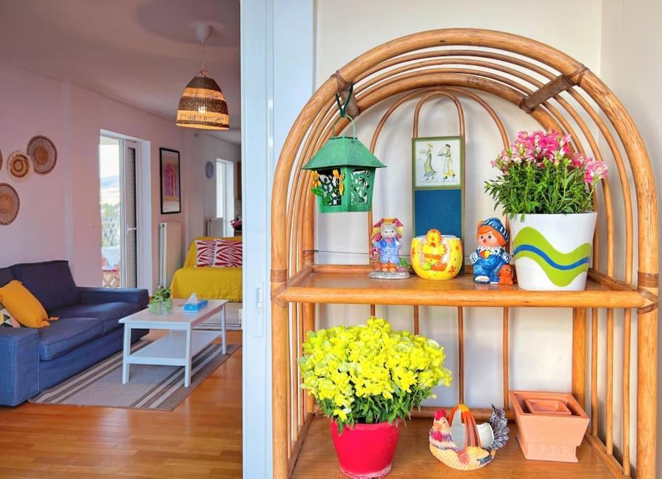 Cozy Fairytal Garden Apartment, Family Friendly, Free Parking, 15 Min To Airport Athena Bagian luar foto